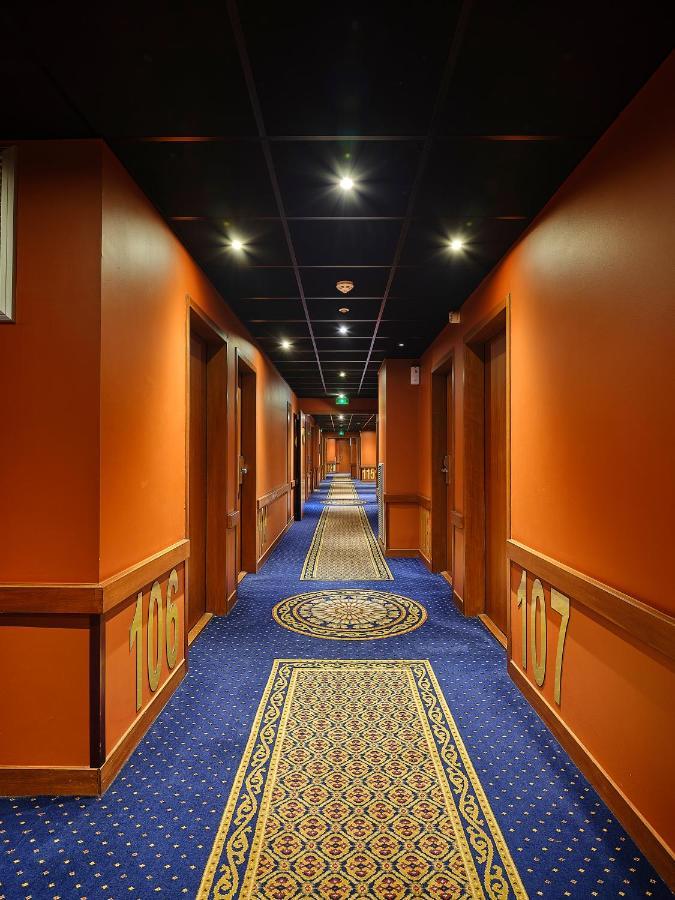 Le Mauritia Hotel Et Spa Pornic Exteriör bild