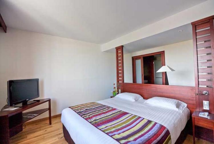 Le Mauritia Hotel Et Spa Pornic Rum bild