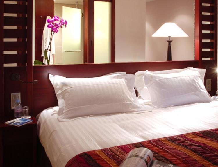 Le Mauritia Hotel Et Spa Pornic Rum bild